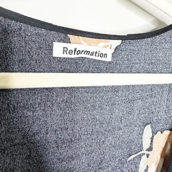 Reformation Britt Dress Midi Button-Up V-Neck Short Sleeve Floral Black Size 2 - Picture 6 of 8